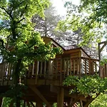 Lodge La Cachette - & Hebergements Insolites - *
